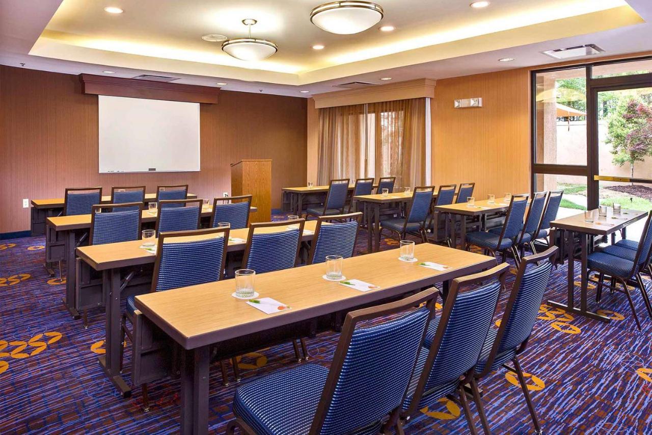 Hotel Sonesta Select Durham Research Triangle Park Esterno foto